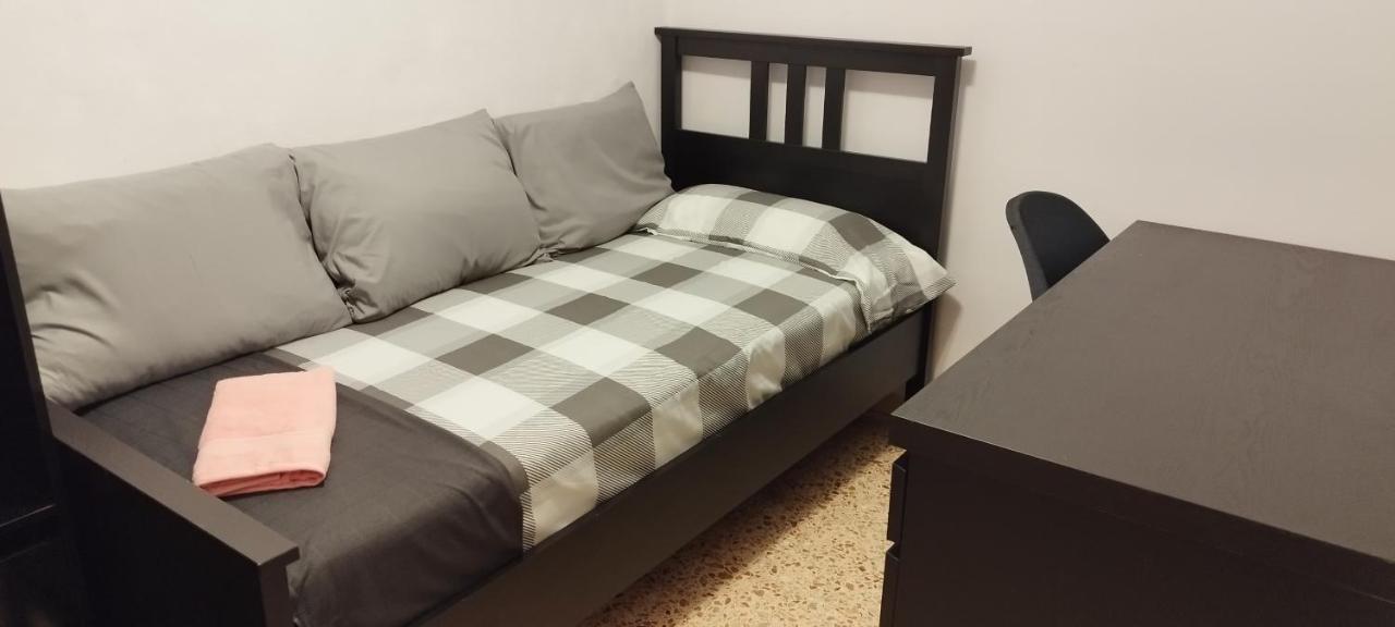 Apartamento Entero Con Terraza En El Centro De Руби Экстерьер фото